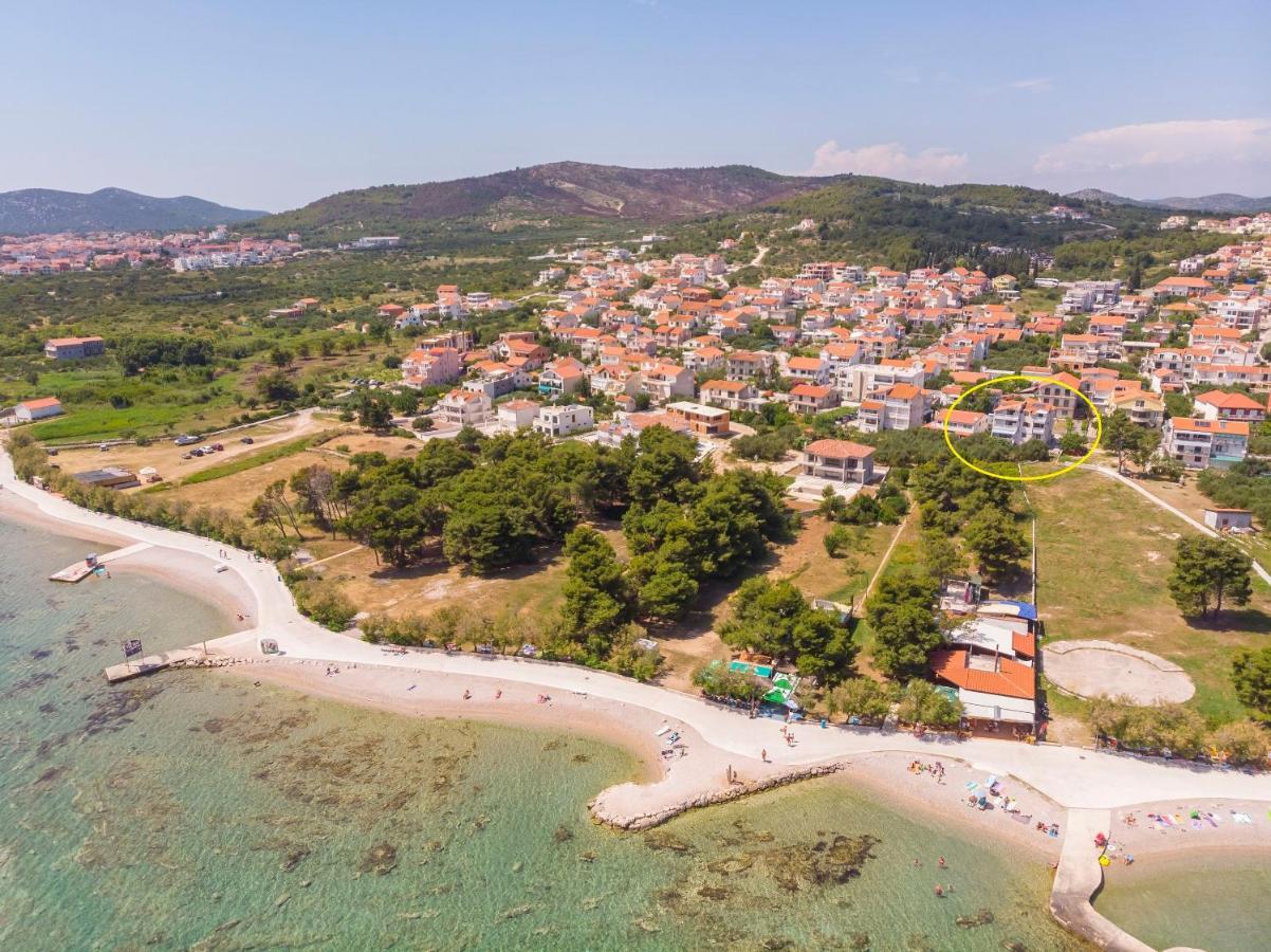 Apartments And Rooms On The Beach Водице Экстерьер фото